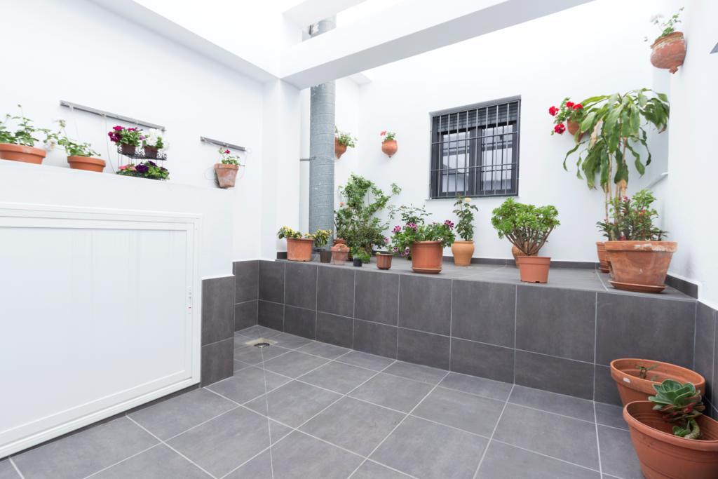 Hostal El Yunque Conil De La Frontera Bagian luar foto